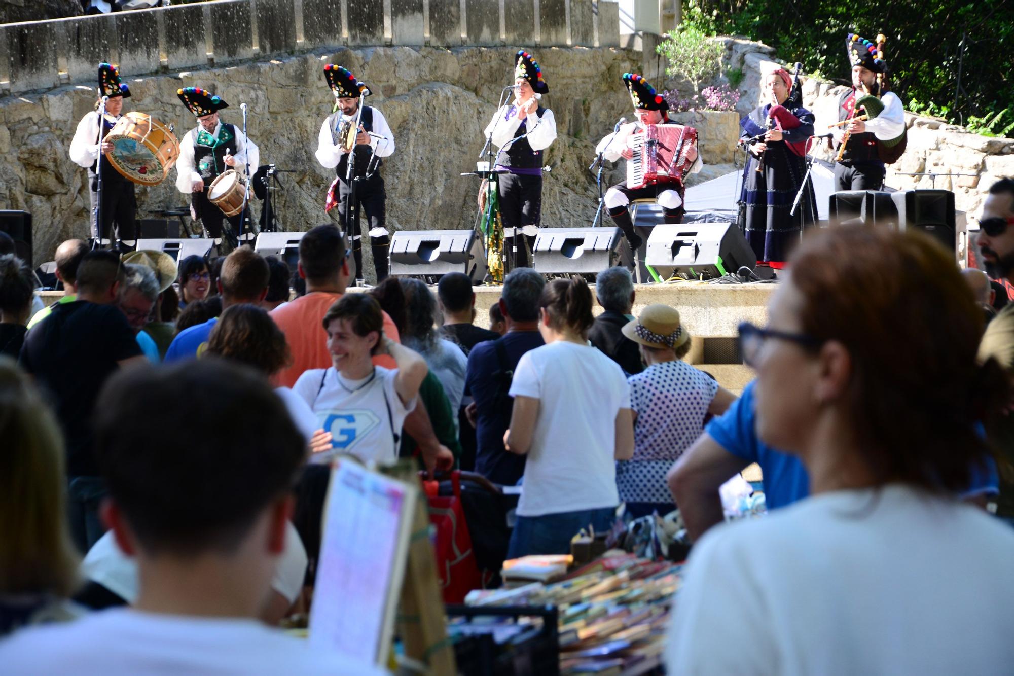 Romería do 17 en Darbo polas Letras Galegas