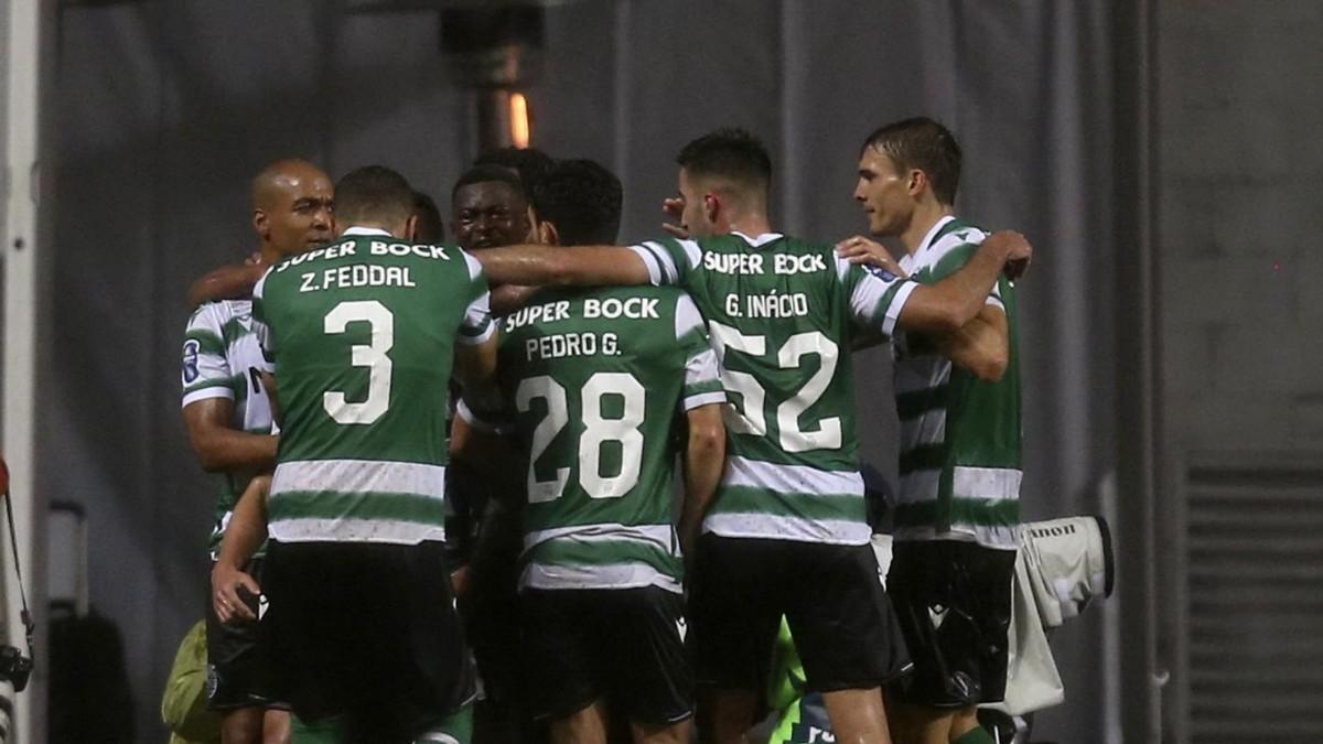 Los jugadores del Sporting celebran un gol ante el Braga