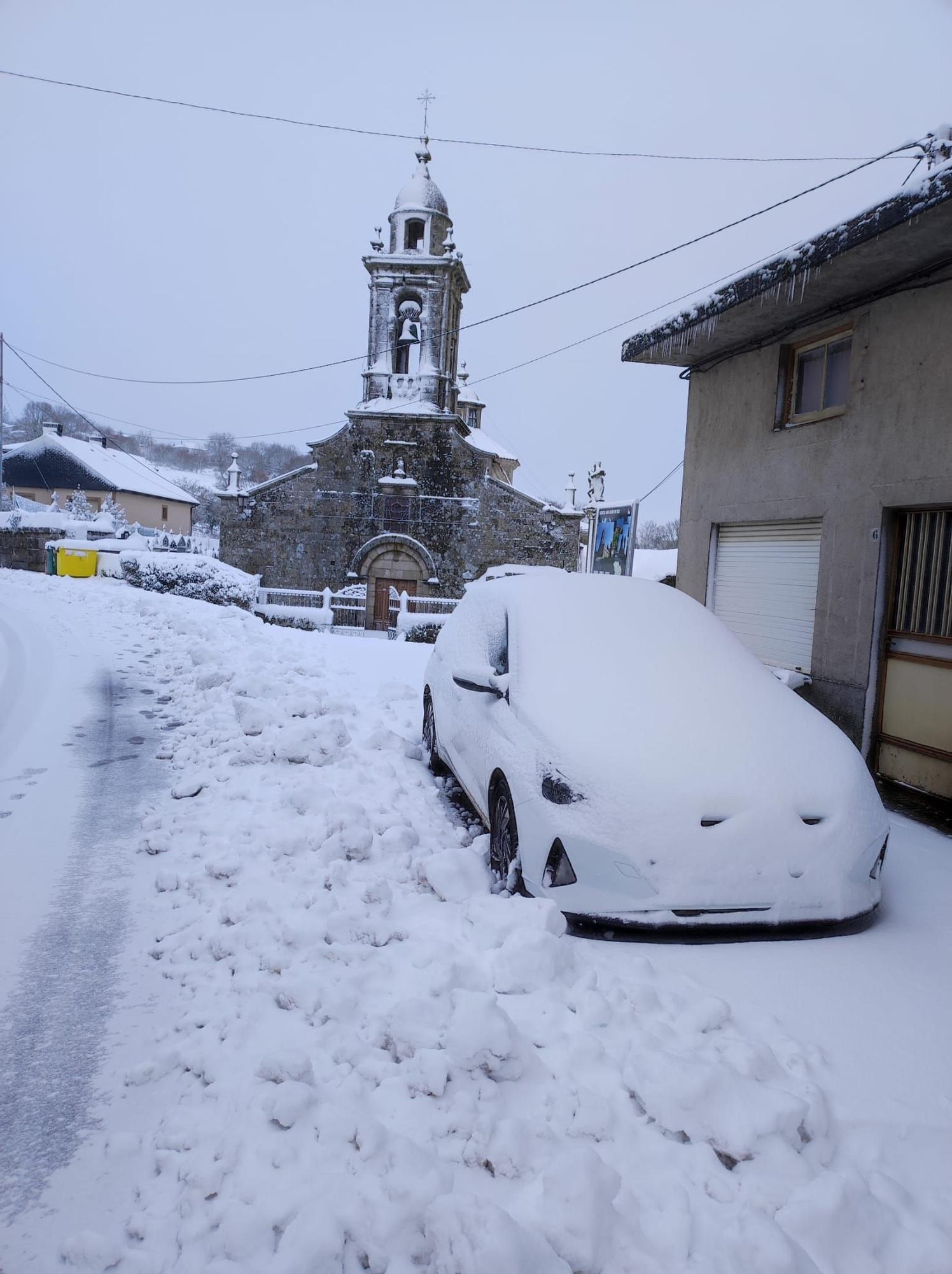 Gran nevada en el concello ourensano de San Xoán de Río