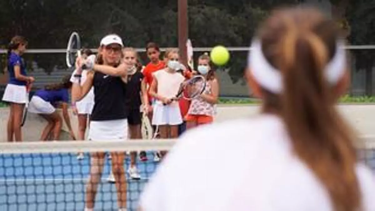 El BBVA Open Internacional Valencia llevará el tenis a la Plaza del Ayuntamiento