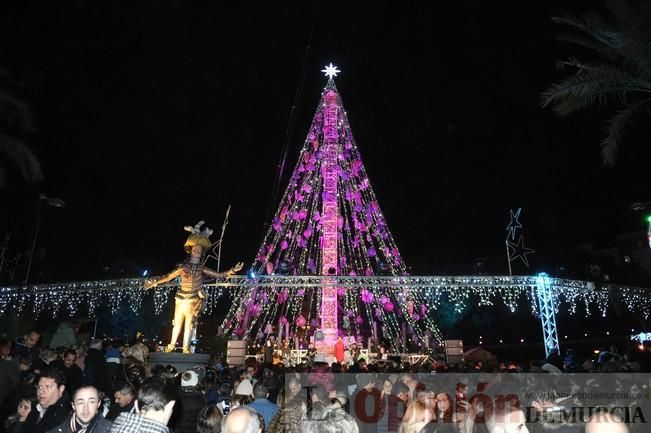 Encendido del Gran Árbol de Navidad de la Plaza Circular de Murcia