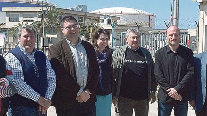 Representantes de Més, Gob y Son Ferriol, junto a CLH.