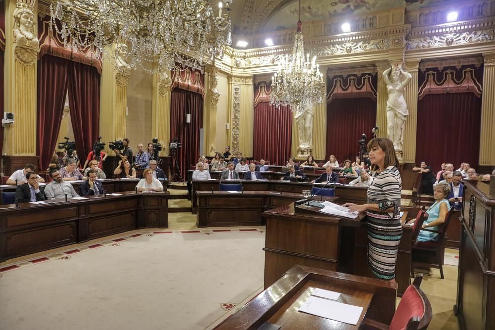 Primer debate de la Comunidad de Armengol en el Parlament