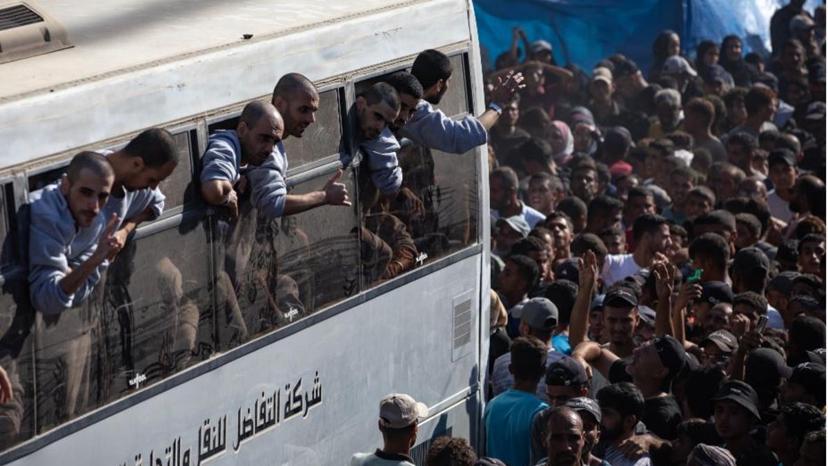 Llegada de presos palestinos liberados a la Franja de gaza.