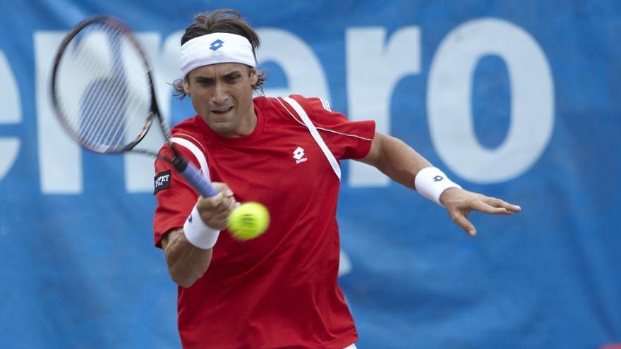 David Ferrer, en un partido en la playa de La Ribera