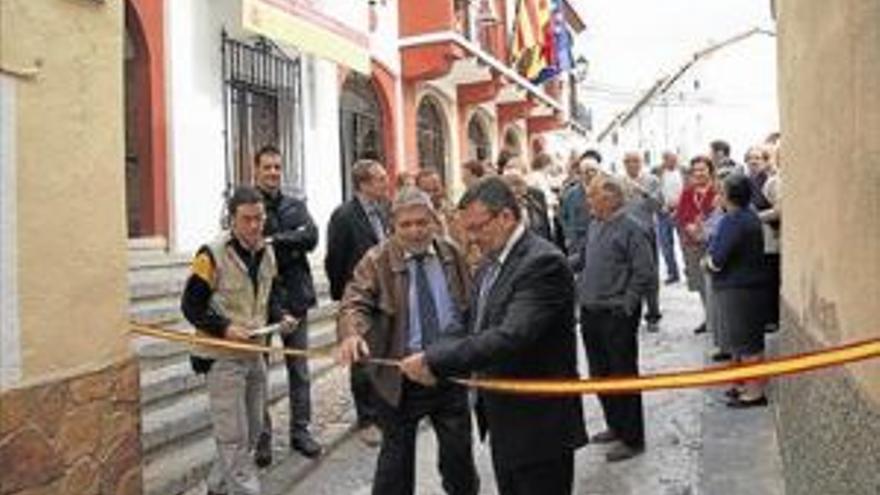 Teresa renueva su alcantarillado y el centro médico