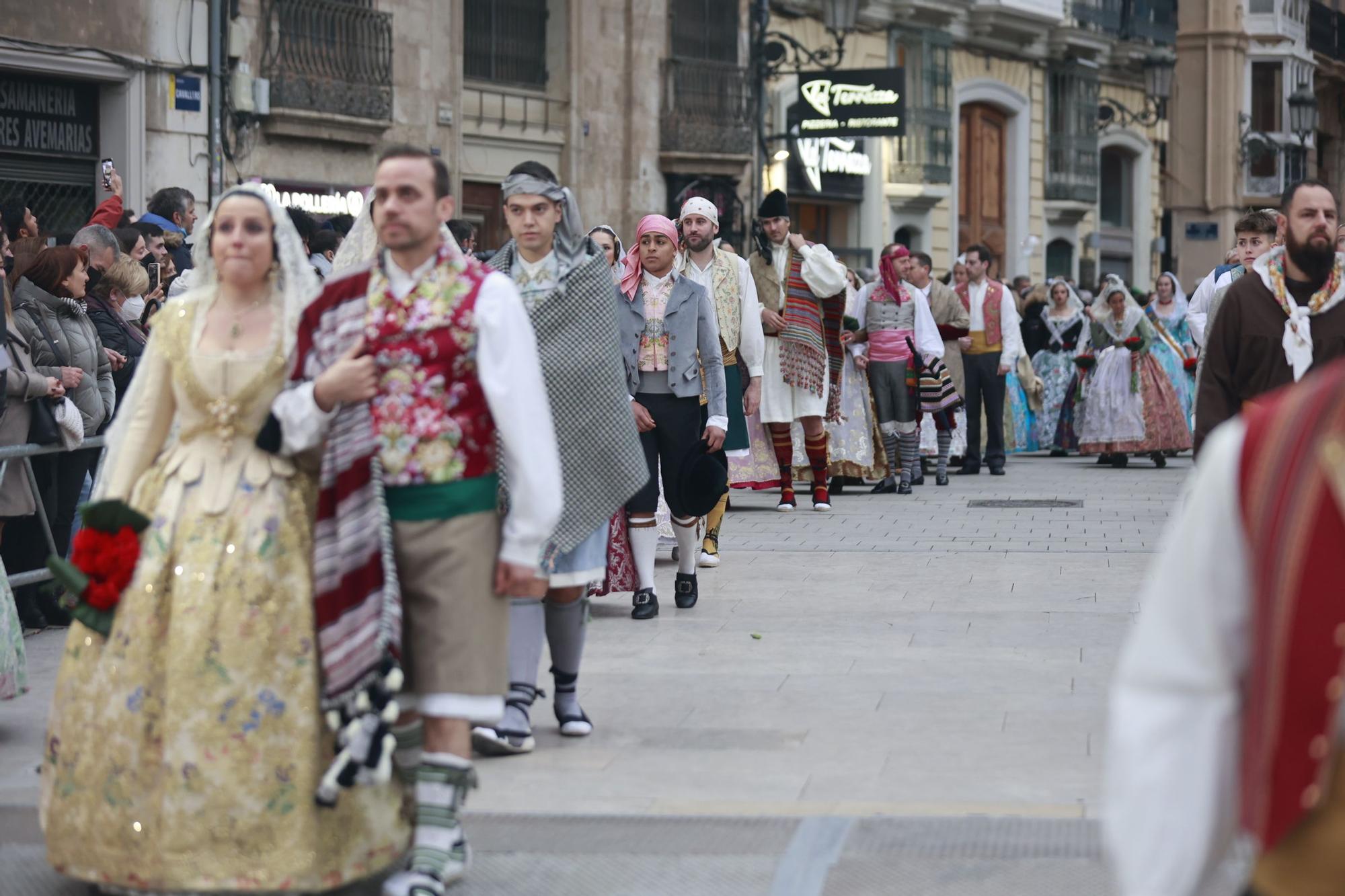 Búscate en el segundo día de ofrenda por la calle Quart (entre las 18:00 a las 19:00 horas)