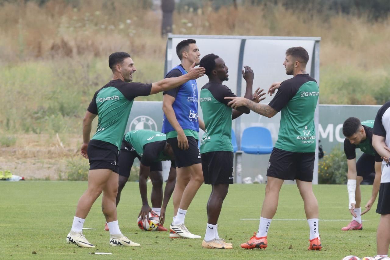 El Córdoba CF prepara el play off de ascenso a Segunda ante el Barcelona B