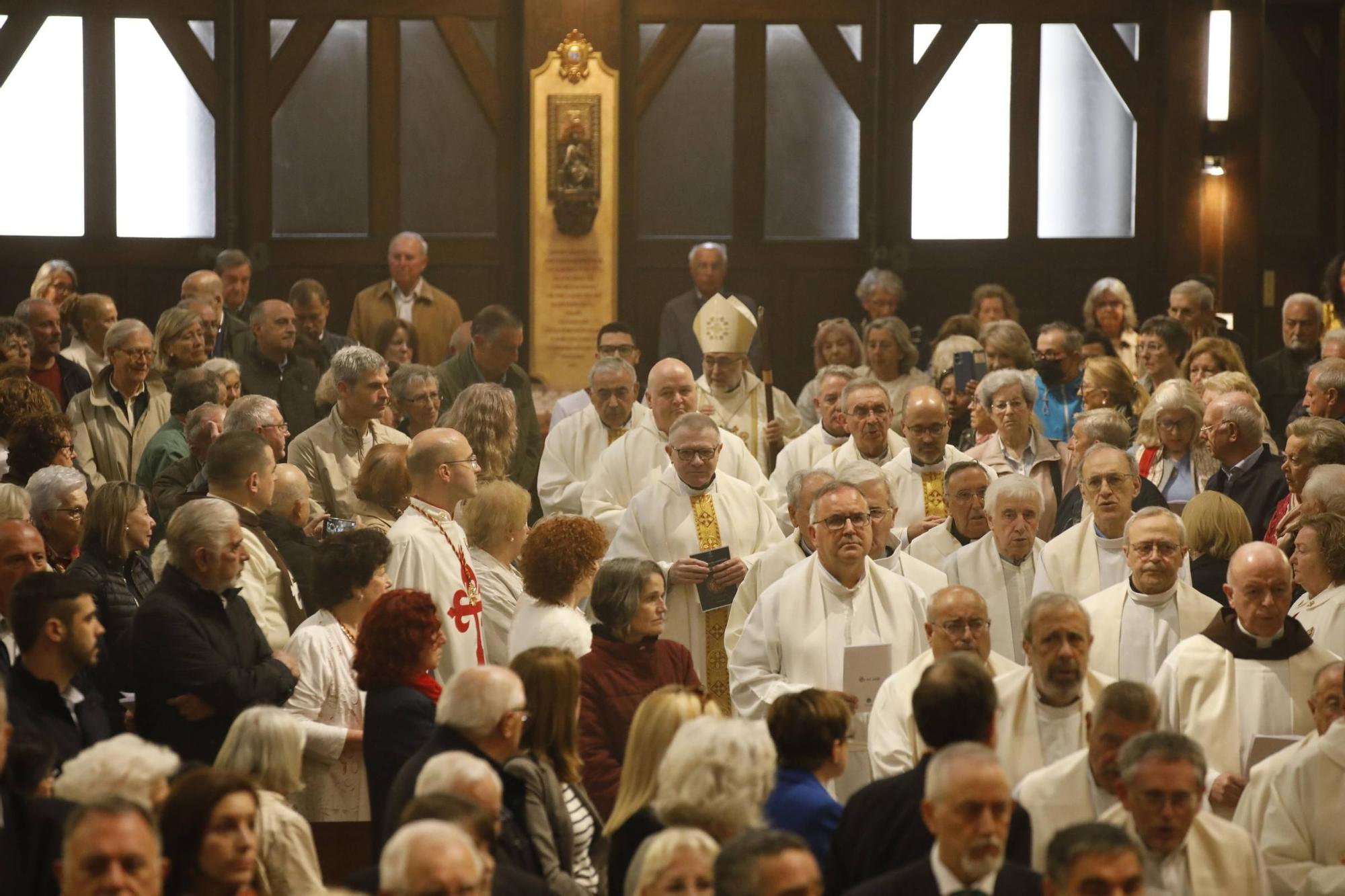 Así fue la celebración del centenario de la Basílica del Sagrado Corazón de Gijón (en imágenes)