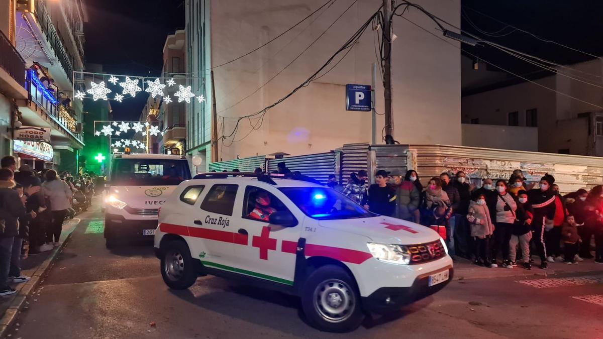 Una ambulancia para reconocer el esfuerzo del personal sanitario durante la pandemia.