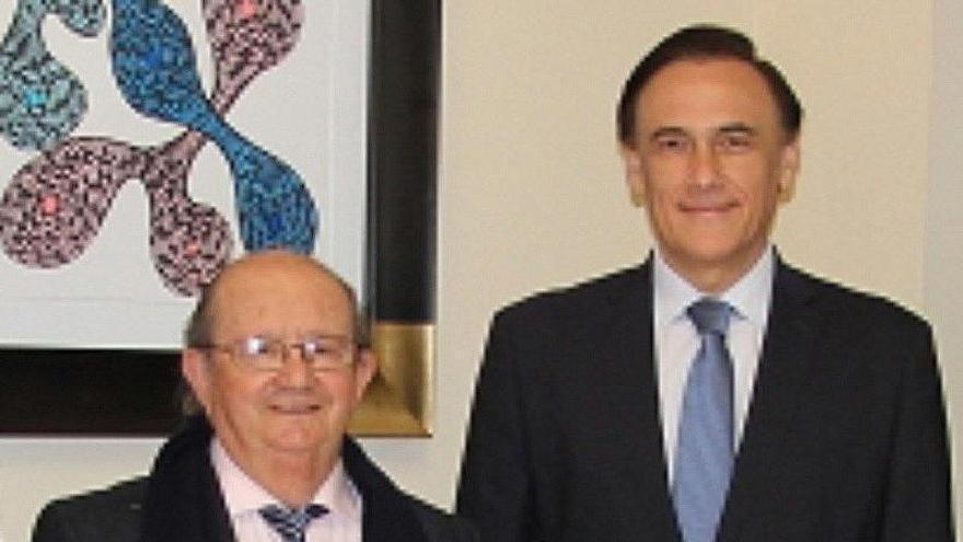 Miguel Valcárcel y el rector de la UCO, José Carlos Gómez Villamandos.