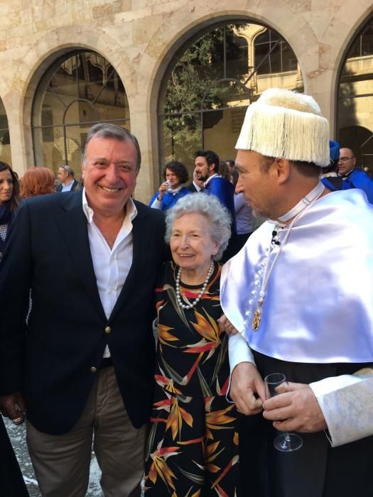 Miquel Barceló es investido doctor honoris causa por la Universidad de Salamanca