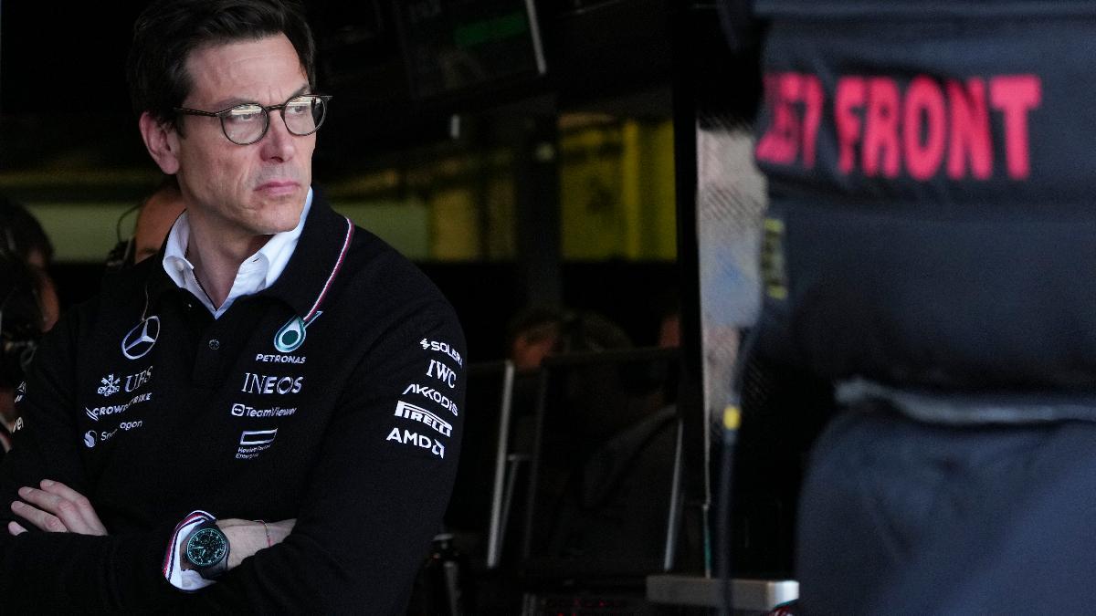 El team manager de Mercedes, Toto Wolff, sueña con fichar a Verstappen