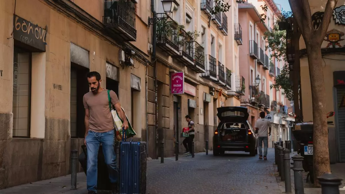 El PSOE estima que el 73% de los edificios del centro de Madrid son susceptibles de convertirse en inmuebles turísticos con el Plan Reside