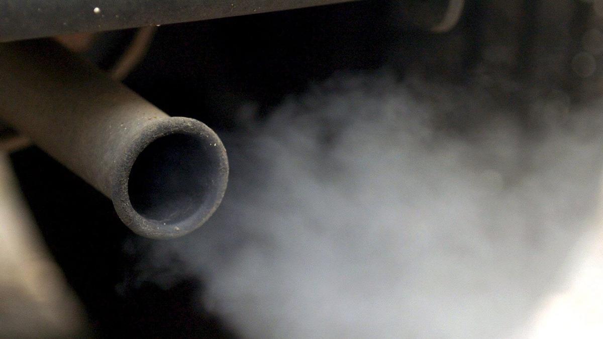La mayoría de los vehículos emigen gases de efecto invernadero.