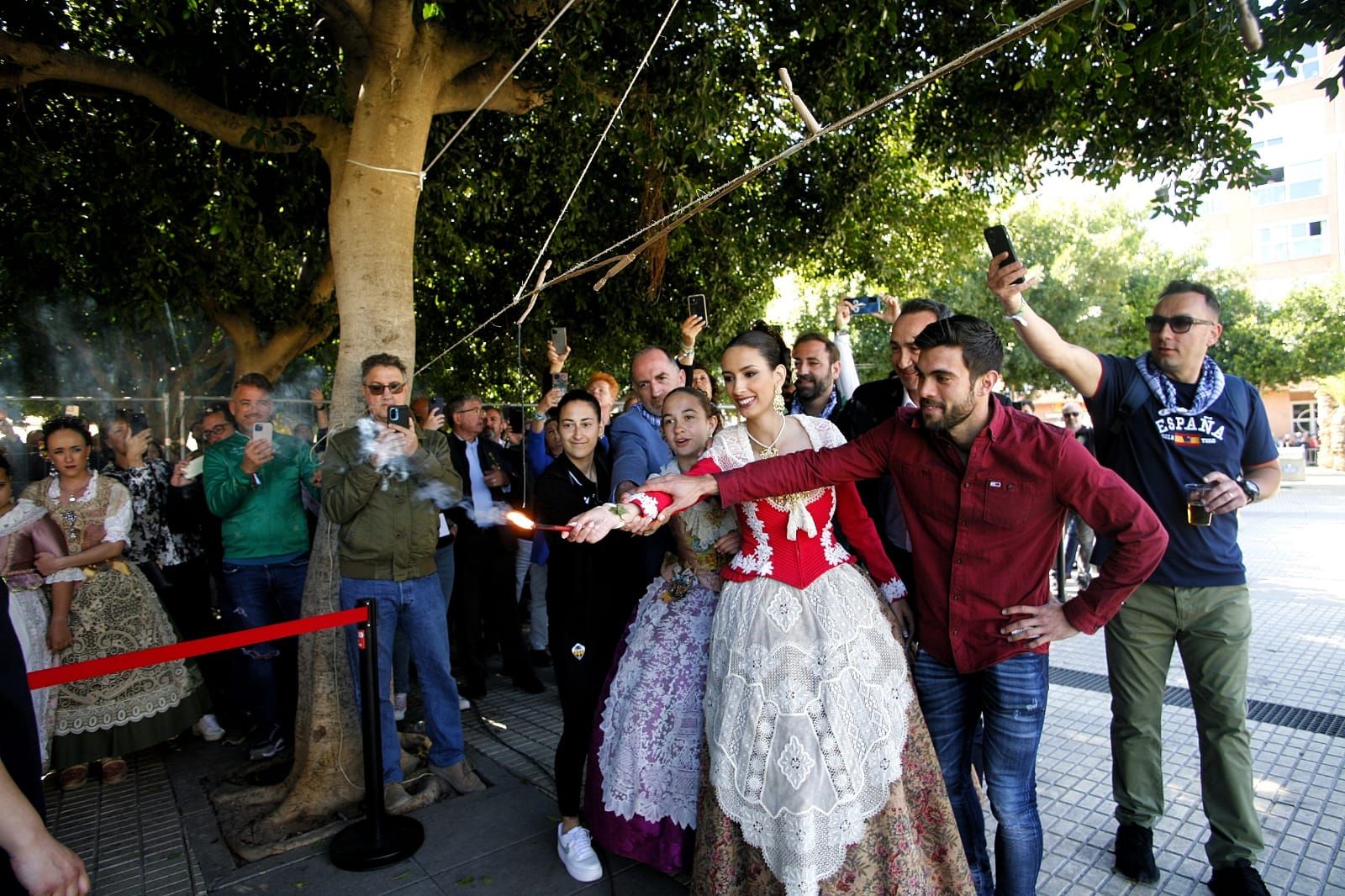 Las mejores fotos de la mascletà de este jueves 16 en Castelló con ocasión de la Magdalena