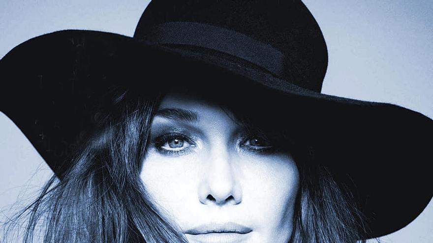 Carla Bruni.