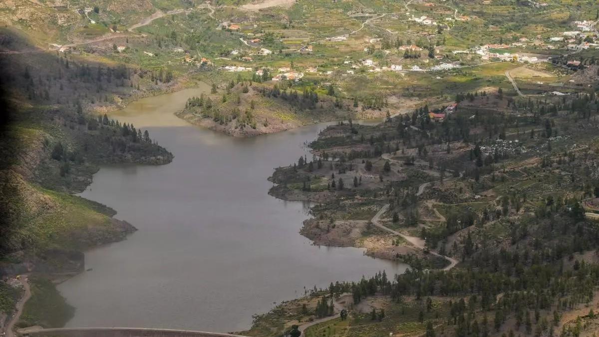 Sol Sorie Dc El agua de las presas públicas de Gran Canaria baja a casi la mitad ...