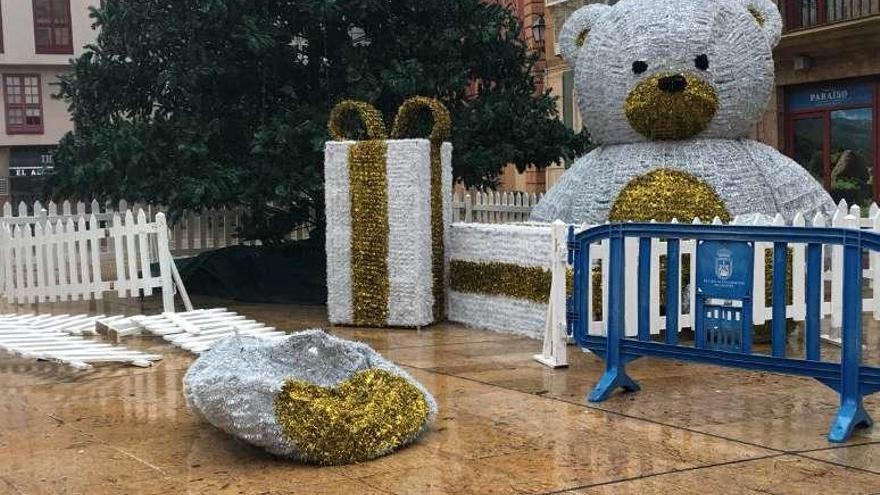 Estado en que quedó el conjunto navideño.