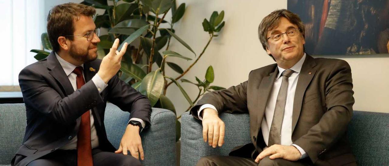 Aragonès i Puigdemont parlen a Brussel·les de l’espionatge massiu