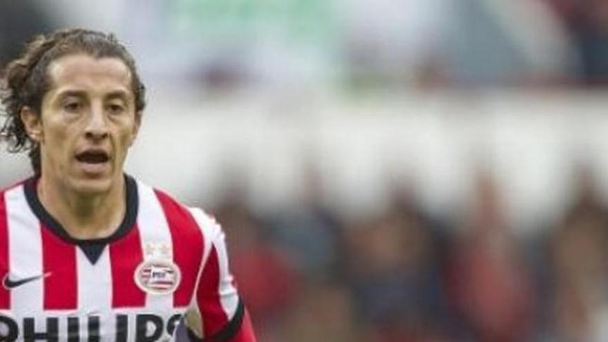 Andrés Guardado en un partido con el PSV esta temporada.