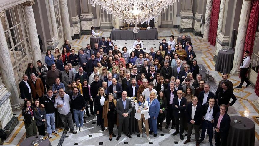 El Ayuntamiento de València celebra su tradicional recepción fallera a los medios de comunicación