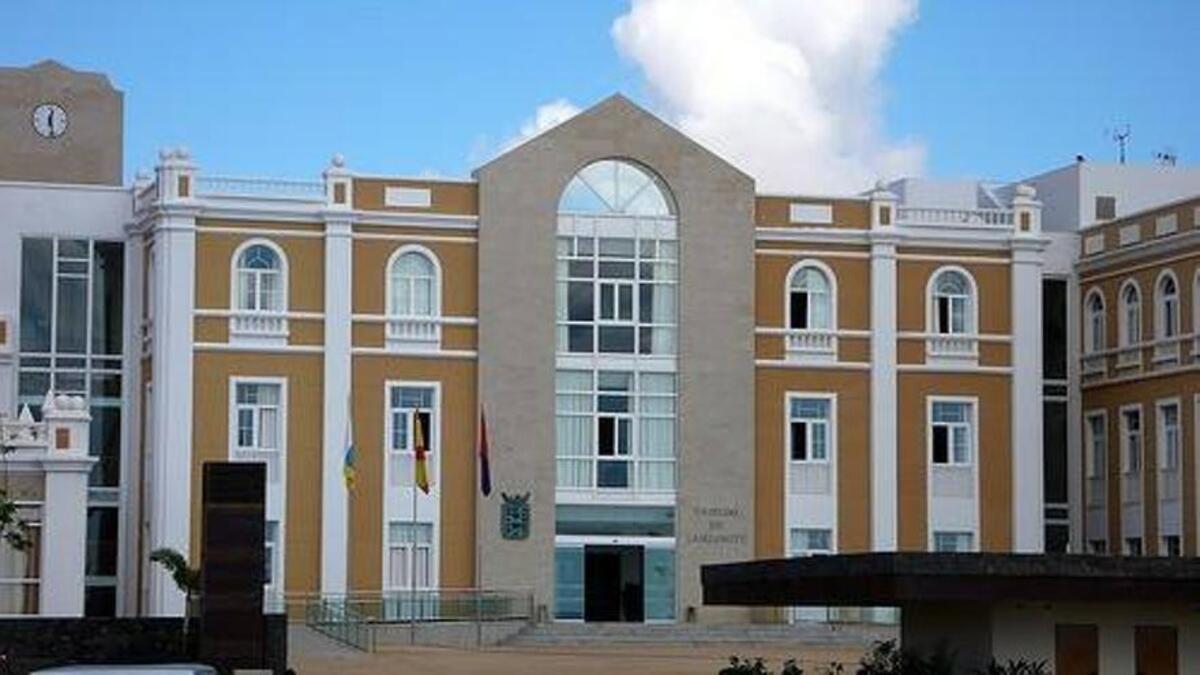 Fachada del Cabildo de Lanzarote.