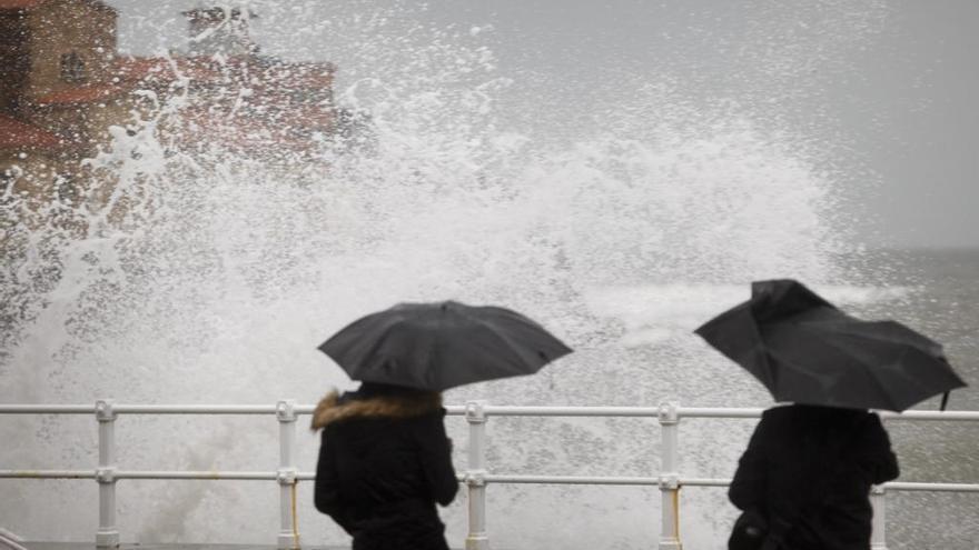 Asturias, en alerta amarilla por vientos de 90 km/h