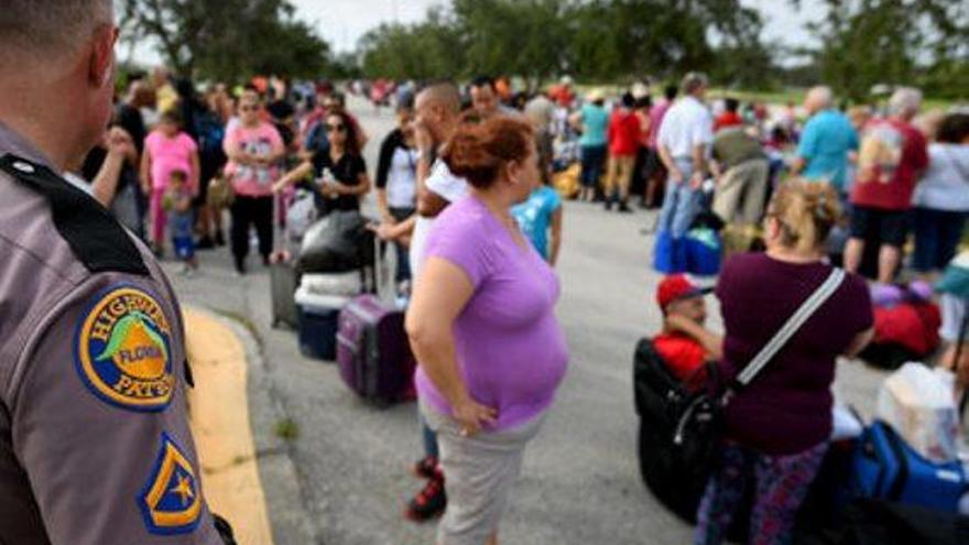 Milions de persones han hagut de marxar de casa seva a Florida