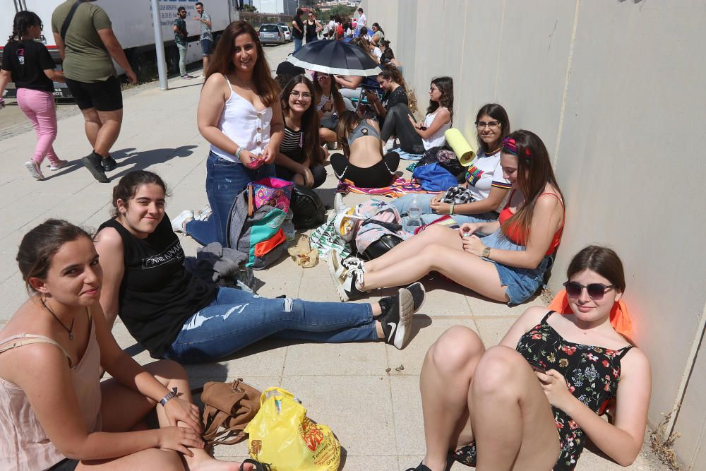 Colas para el concierto de OT en Málaga.