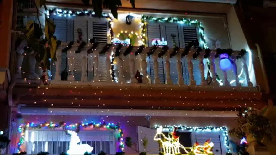 Espectacular decoración navideña en una casa de Orpesa