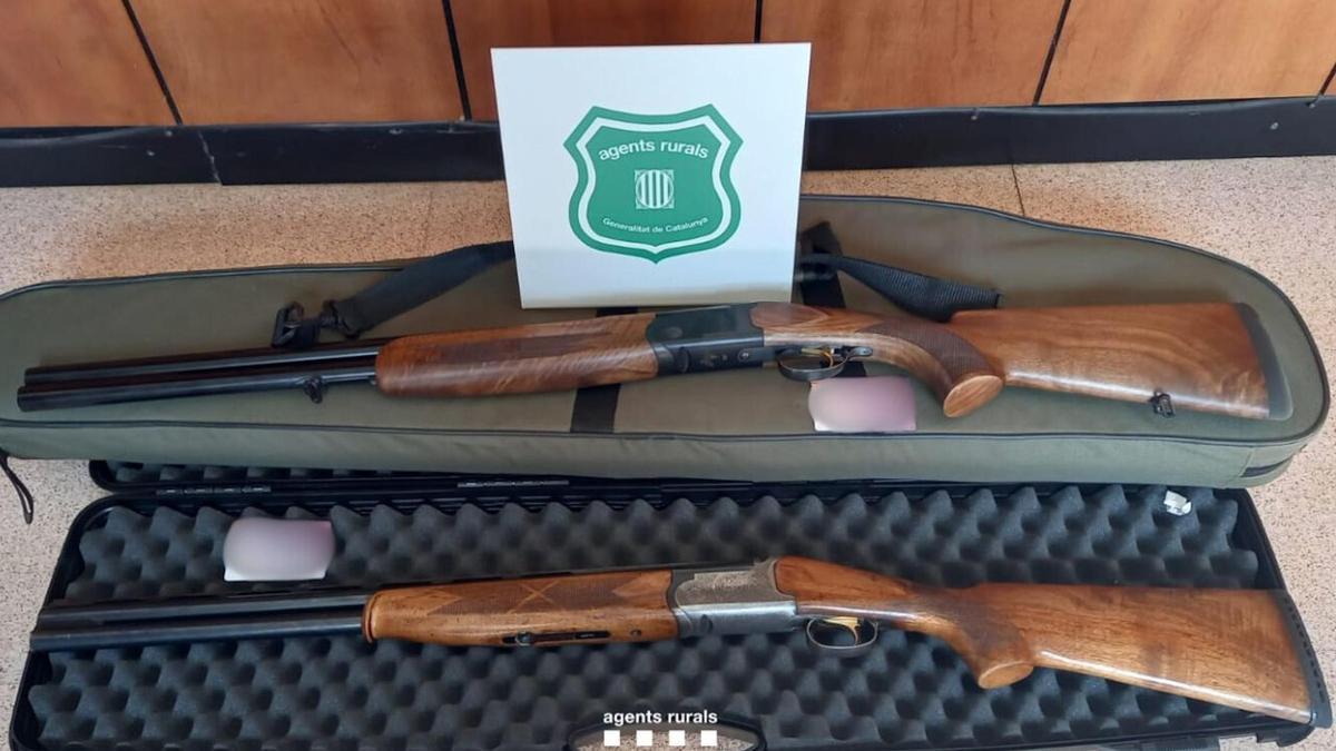 Denuncien dos homes per caçar becades sobre terra cobert de neu a menys ...
