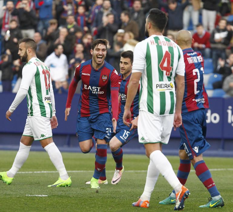 Levante UD - Córdoba, en imágenes