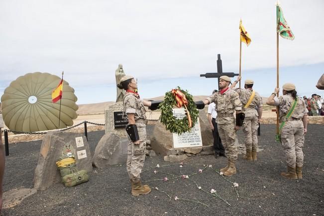 FUERTEVENTURA -  Homenaje a los legionarios paracaidistas en Tefia - 11-04-16