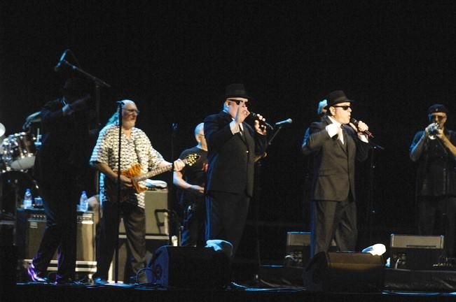 CONCIERTO DE THE ORIGINALS BLUES BROTHERS