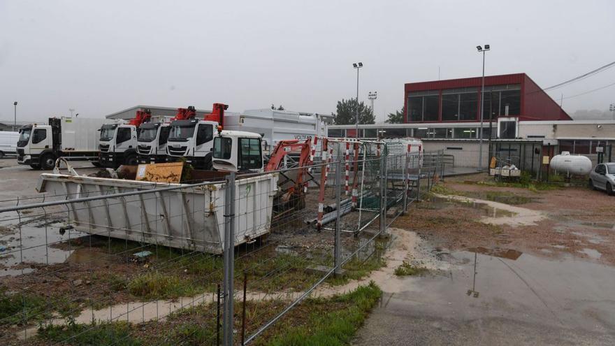 Parcela municipal de Obras, situada en el polígono de Sabón, en Arteixo. |   // VÍCTOR ECHAVE