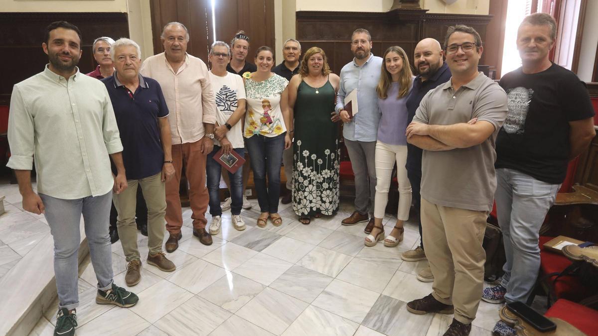 Autoridades municipales del Camp de Morvedre en una imagen de archivo.