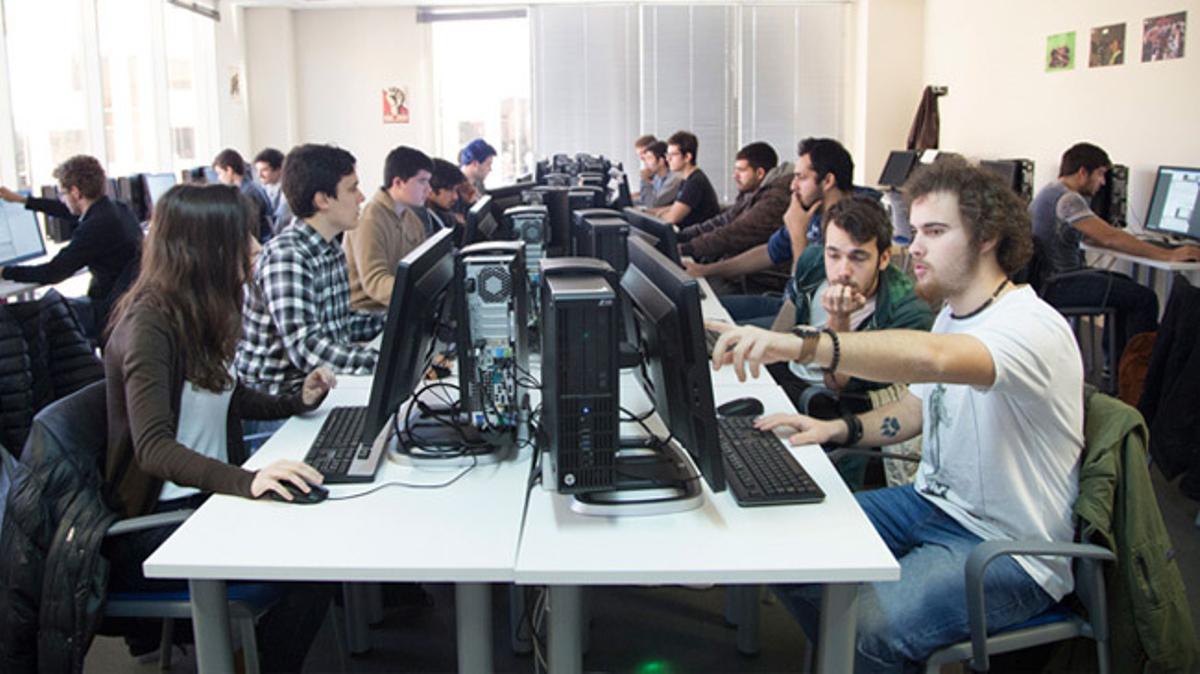 Así se enseña a crear videojuegos en España