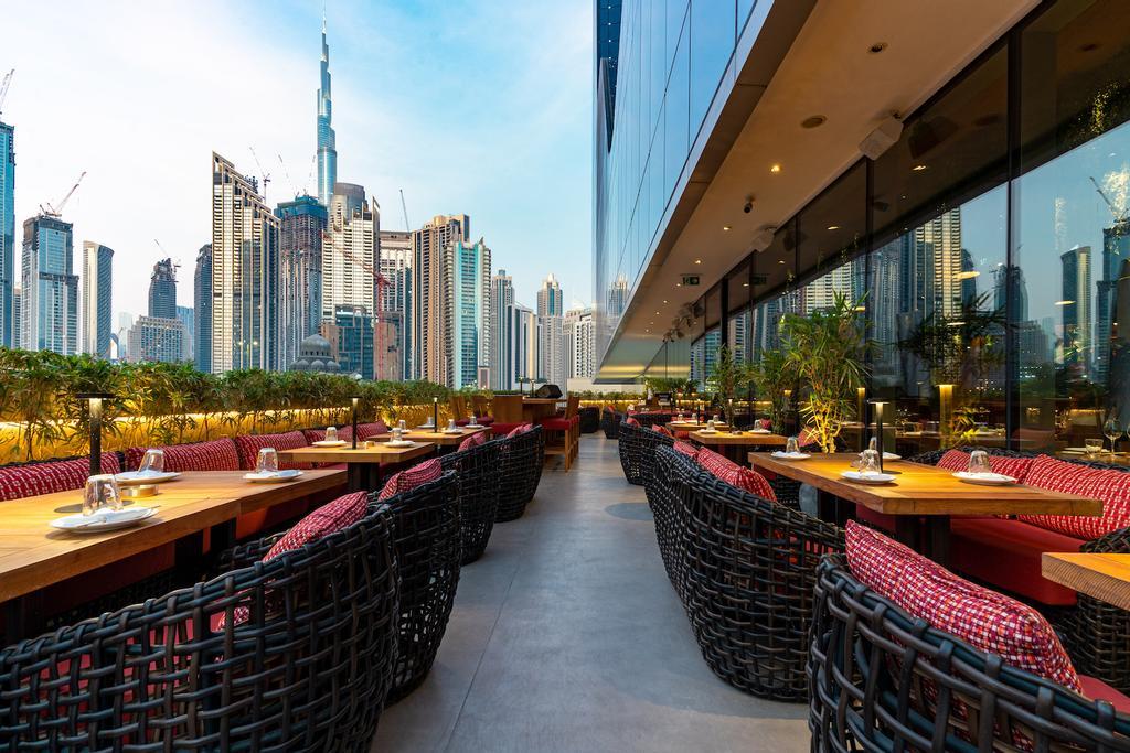 Terraza de ROKA Dubái