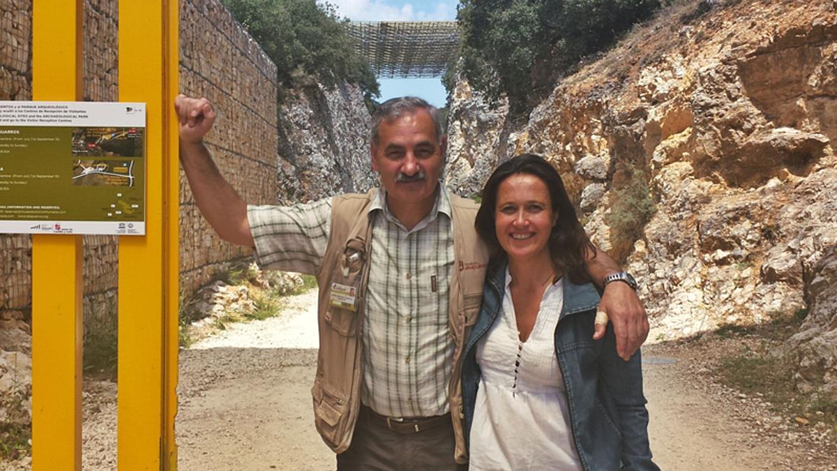 José María Bermúdez de Castro y María Martinón, en Atapuerca.