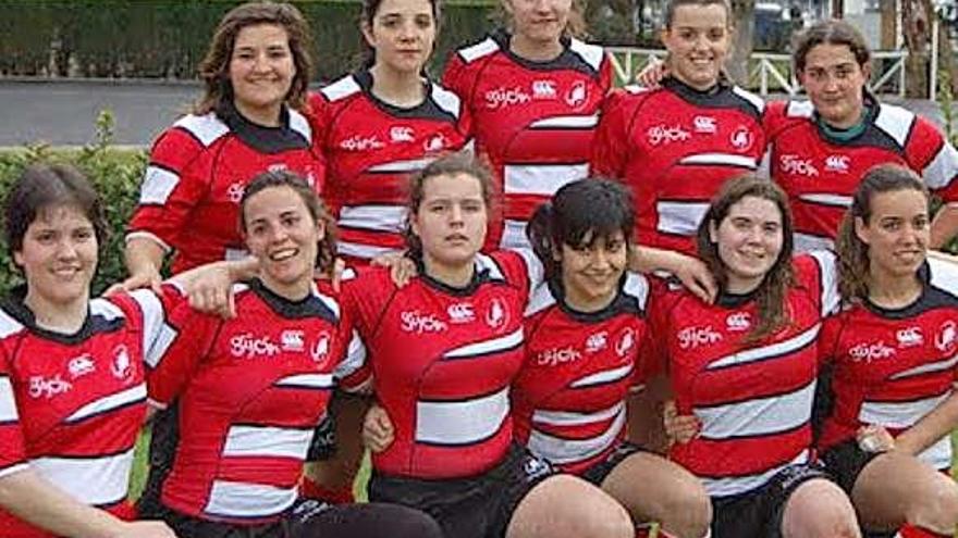 Equipo femenino del Gijón Rugby.