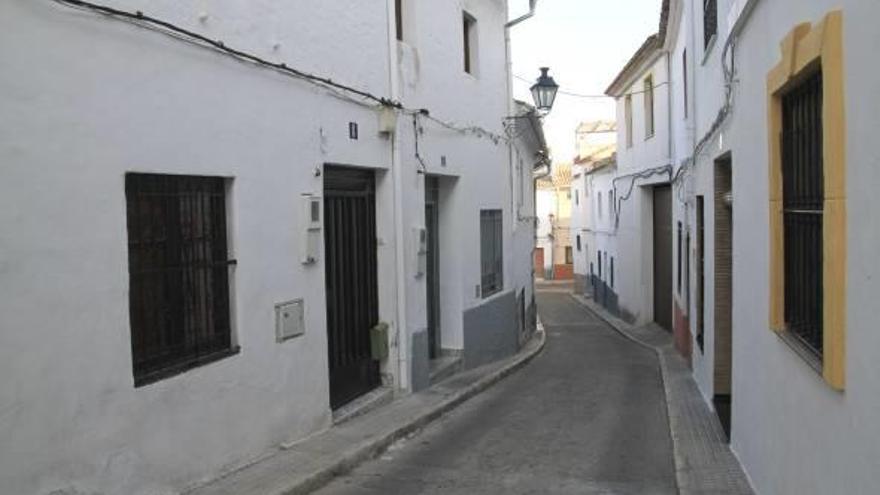 Viviendas en el casco antiguo de la ciudad de Oliva.