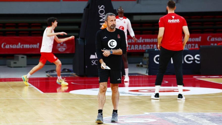 Joan Plaza, entrenador del Casademont Zaragoza: "Lo pasado, pasado está"
