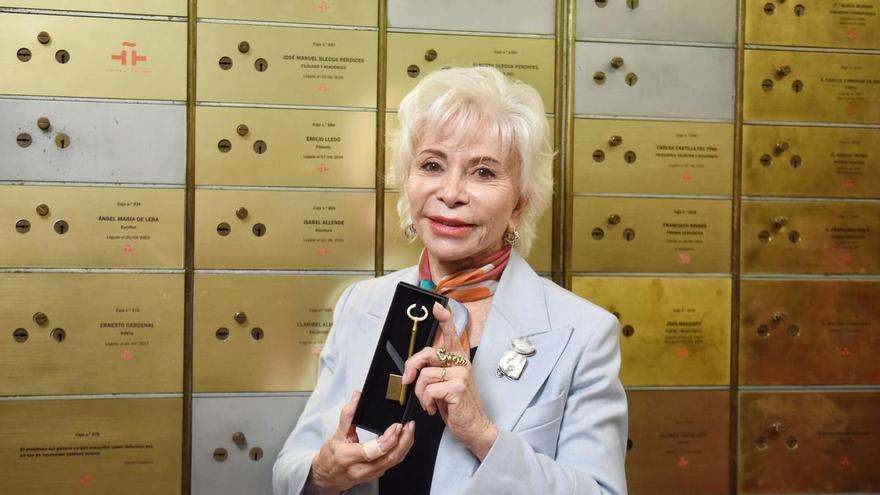 Isabel Allende gana el Premio Planeta con la continuación de 'La casa de los espíritus'