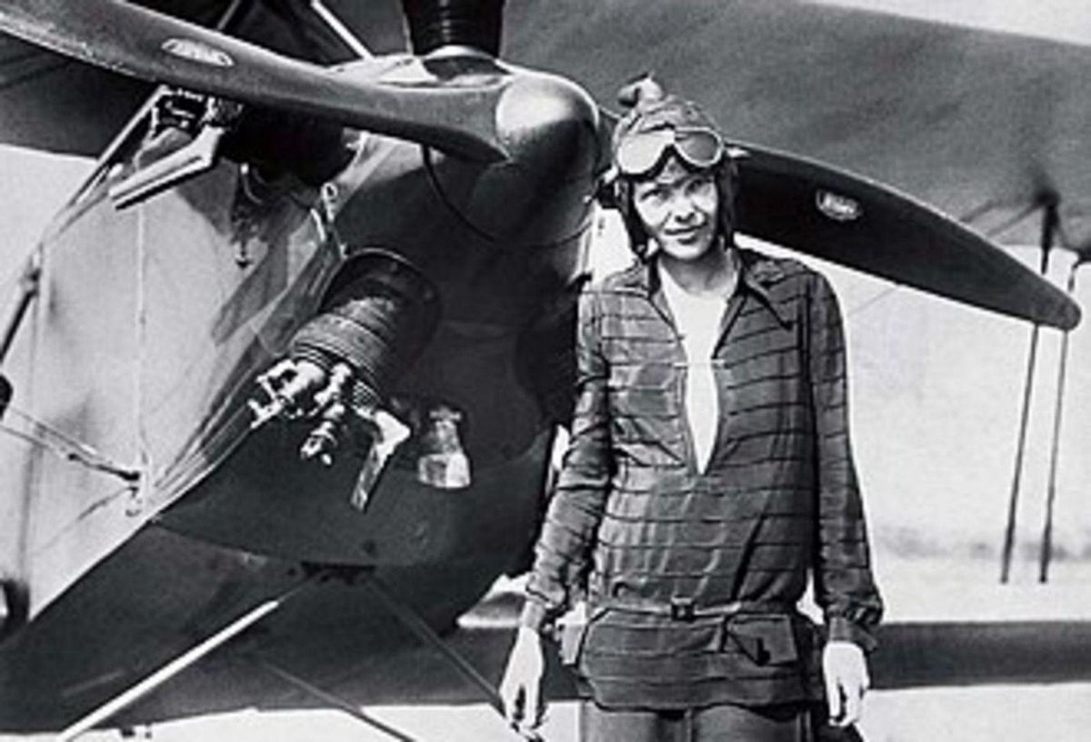 D’Amelia Earhart al seu futur marit D’Amelia Earhart al seu futur marit