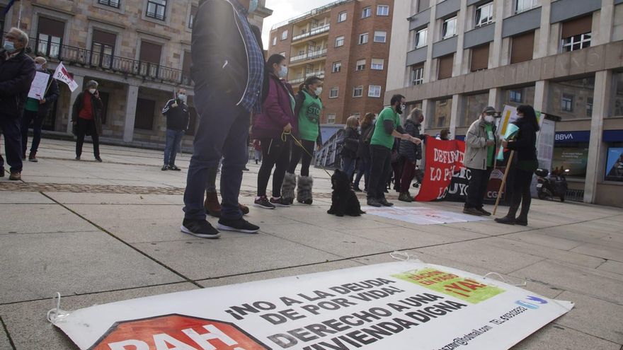 Así ha sido la concentración en Zamora capital por la gestión de la crisis sanitaria