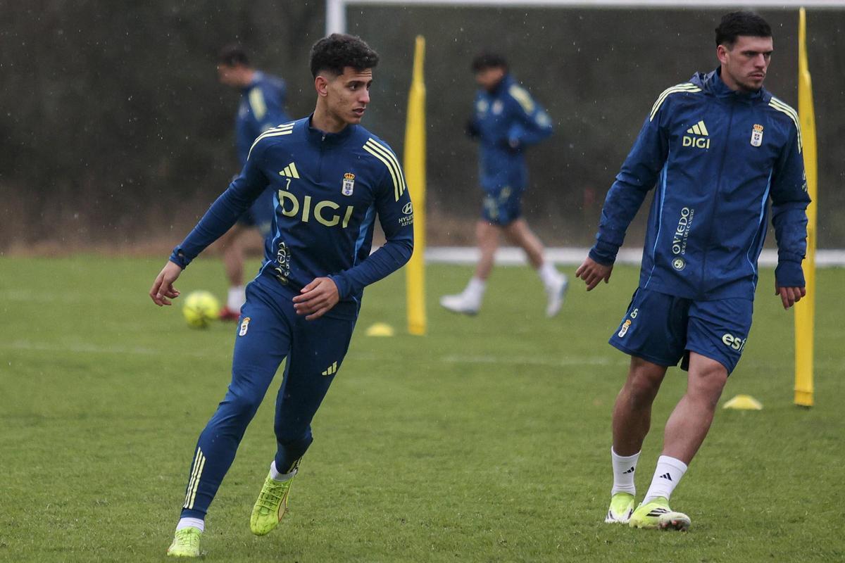 EN IMÁGENES: así fue la jornada de entrenamientos del Real Oviedo en El Requexón previa al duelo ante el Girona