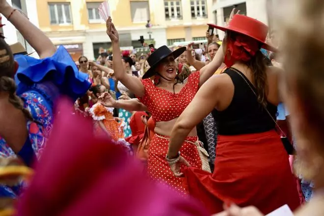 El primer día de la Feria del Centro de Málaga, en imágenes