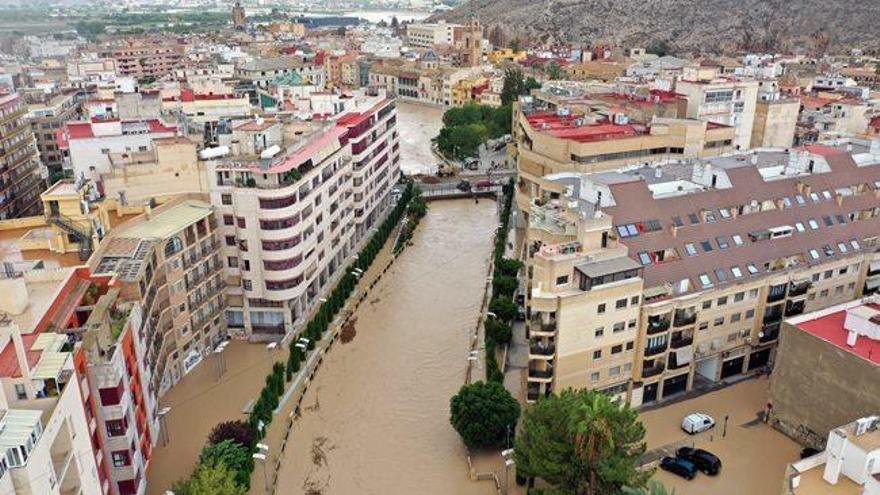 CaixaBank y la Obra Social &quot;la Caixa&quot; establecen un plan de ayudas para los afectados por las inundaciones de la Comunitat Valenciana