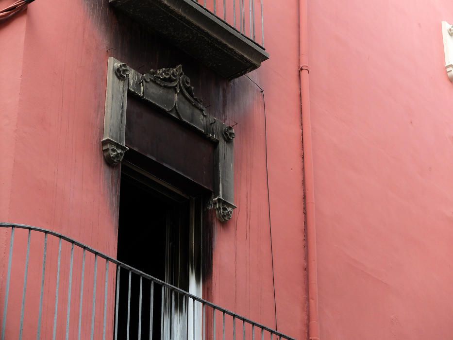 Incendi en un habitatge a Figueres
